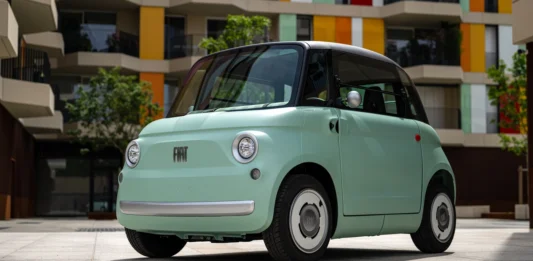 FIAT Topolino gana el Compasso d’Oro y se convierte en referente del diseño urbano eléctrico fiat topolino
