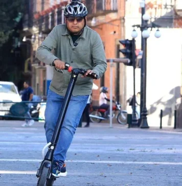 CDMX prepara licencias para scooters y bicis eléctricas: Brugada busca aprobar reforma extraordinaria licencias scooters