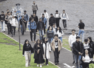 Aspirantes UNAM denuncian cancelaciones por IA durante examen en línea y exigen respuesta noticias aspirantes examen unam