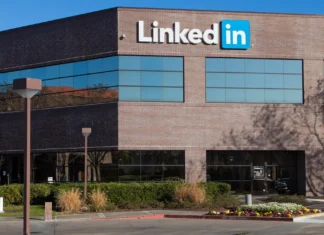 LinkedIn planea despedir al 5% de su plantilla en plena era de la IA oficinas linkedin