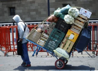 Pobreza laboral en México cae a mínimo histórico y mejora ingreso para millones de trabajadores pobreza laboral mexico 2026 inegi