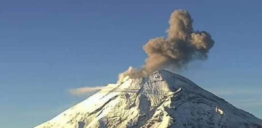 Popocatépetl registra emisiones: actividad volcánica se mantiene en alerta amarilla popocatepetl emisiones 2026
