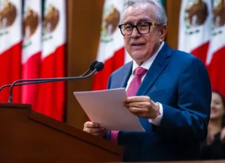 Rocha Moya impulsó iniciativa para blindar información pública antes de pedir licencia rocha moya iniciativa