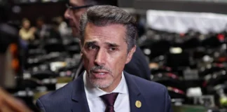 Morena frena a Sergio Mayer en San Lázaro y él amenaza con irse a Movimiento Ciudadano sergio mayer diputados morena