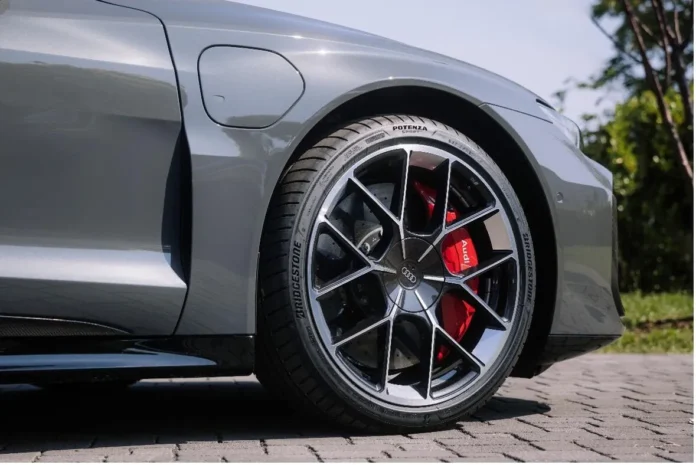 Bridgestone Potenza Spor