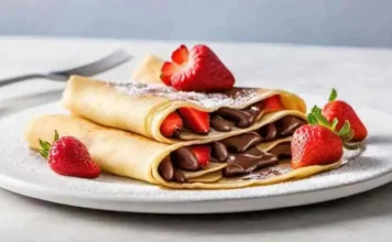Crepas rellenas de avellana y frutos rojos: un clásico que nunca falla Crepas de crema de avellana con frutos rojos