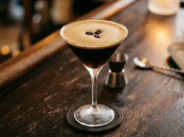 Espresso Martini gana terreno en España y desplaza al café de media tarde Espresso Martini
