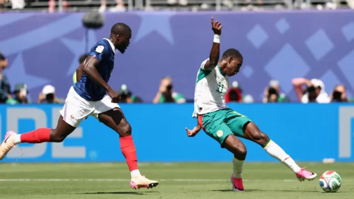 Mbappé lleva a la victoria a Francia en el partido contra Senegal Mbappé lleva a la victoria a Francia en el partido contra Senegal