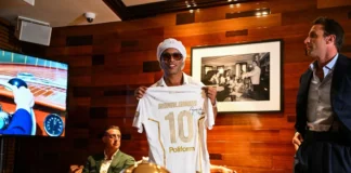 Ronaldinho vuelve al futbol a los 46 años y ficha con Ravenna de Italia Ronaldinho