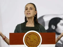 Sheinbaum entrega becas Rita Cetina a más de 57 mil estudiantes en Colima Sheinbaum entrega becas Rita Cetina