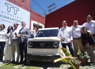 Tlaxcala se adelanta a Olinia: presentan un auto eléctrico mexicano que se carga con el sol y costará menos de 100 mil pesos TT Automotriz