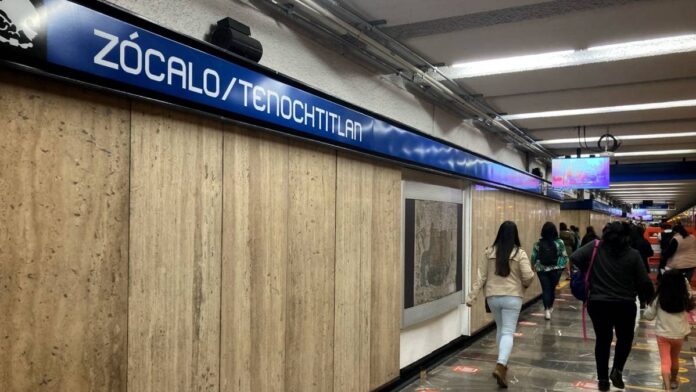 estación Zócalo/Tenochtitlan