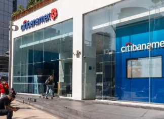 Banamex aclara cargos inusuales en cuentas: qué pasó y cómo reclamar si detectas anomalías banamex cargos