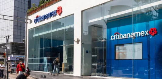 Banamex aclara cargos inusuales en cuentas: qué pasó y cómo reclamar si detectas anomalías banamex cargos