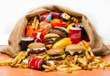 Azúcar oculta en alimentos procesados preocupa a especialistas: alertan sobre riesgos para la salud exceso azucar alimentos