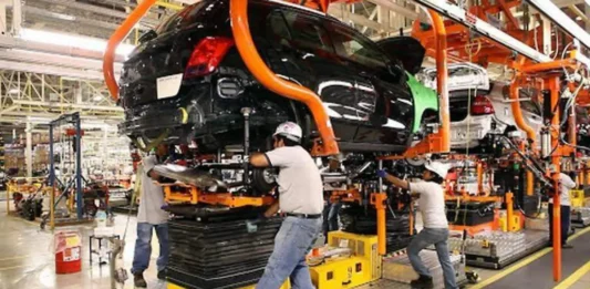 Industria automotriz en México pierde 107 mil empleos en dos años; autopartes concentra el mayor ajuste industria automotriz