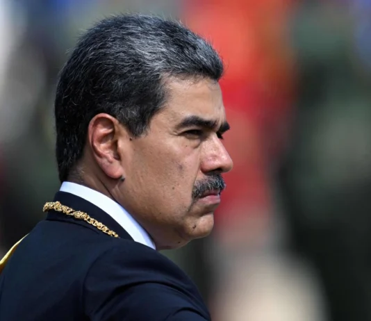 Nicolás Maduro refuerza su defensa legal con abogada que participó en el caso de Sean “Diddy” Combs maduro proceso legal