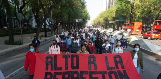 Normalistas rurales marchan en CDMX para exigir más presupuesto e internados dignos normalistas rurales
