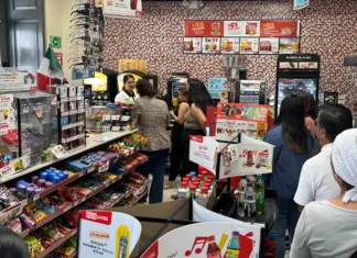 OXXO va por el mercado del desayuno: FEMSA apuesta por café y alimentos preparados oxxo cafe desayunos