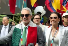 Ricardo Salinas Pliego es abucheado durante la inauguración del Mundial 2026 y responde con besos a los aficionados salinas pliego mundial