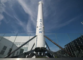 SpaceX rompe récords con histórica salida a bolsa y alcanza una valoración de 1.77 billones de dólares spacex bolsa de valores
