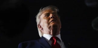 Trump cumple 80 años entre elogios, poder y cuestionamientos sobre su salud trump 80 años