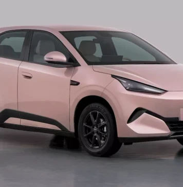Nuevo BYD Dolphin Mini crecerá hasta 4.2 metros y elevará su potencia a 127 hp BYD Dolphin Mini nuevo