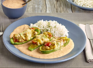 Calabaza rellena de pollo: una receta saludable, fácil y llena de proteína Calabaza rellena de pollo: una receta saludable, fácil y llena de proteína