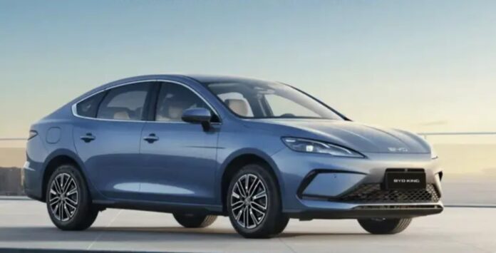 BYD King 2027 llega a México: 5 razones por las que quiere convertirse en el híbrido enchufable más atractivo del mercado