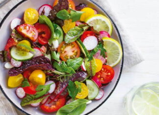Cómo hacer que las ensaladas se vean frescas Cómo hacer que las ensaladas se vean frescas