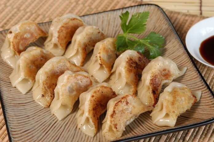 Cómo preparar dumplings al vapor de carne sin vaporera: receta fácil y casera