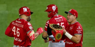 Diablos Rojos conquista su séptimo título consecutivo de la Zona Sur tras vencer a Leones Diablos Rojos conquista su séptimo título consecutivo de la Zona Sur tras vencer a Leones