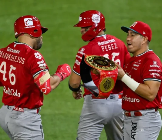 Diablos Rojos conquista su séptimo título consecutivo de la Zona Sur tras vencer a Leones Diablos Rojos conquista su séptimo título consecutivo de la Zona Sur tras vencer a Leones