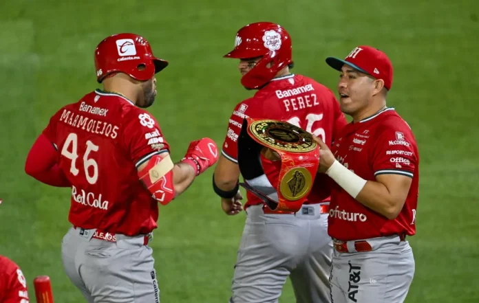 Diablos Rojos conquista su séptimo título consecutivo de la Zona Sur tras vencer a Leones Diablos Rojos conquista su séptimo título consecutivo de la Zona Sur tras vencer a Leones