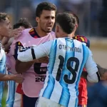 FIFA abre investigación contra Argentina por los incidentes tras la final del Mundial 2026 La FIFA anunció ayer que inició una investigación oficial que podría dejar a figuras de la Selección Argentina fuera de las canchas