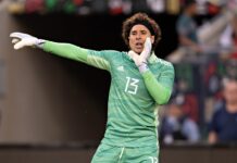 Guillermo Ochoa anuncia su retiro del futbol profesional tras más de dos décadas de carrera Guillermo Ochoa anuncia su retiro del futbol profesional tras más de dos décadas de carrera