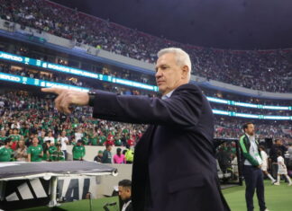 Javier Aguirre deja de ser Director Técnico de México, lo sustituye Rafa Márquez Javier Aguirre deja de ser Director Técnico de México, lo sustituye Rafa Márquez
