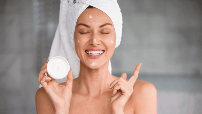 Las mejores cremas faciales hidratantes y antiedad de día