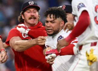 MLB suspende a Willson Contreras y Cade Cavalli tras la pelea entre Red Sox y Nationals MLB suspende a Willson Contreras y Cade Cavalli tras la pelea entre Red Sox y Nationals