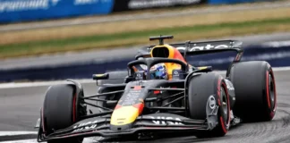 Verstappen domina la primera práctica en Bélgica; Checo Pérez queda en el lugar 19 Max Verstappen