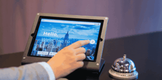 Sarai incorpora reservas de varias habitaciones mediante inteligencia artificial conversacional Sarai IA
