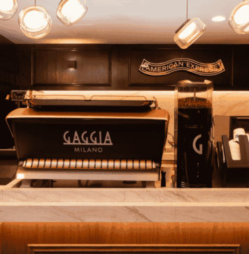 Blue Roast abre en el AICM con café de especialidad y alimentos premium para llevar blue roast