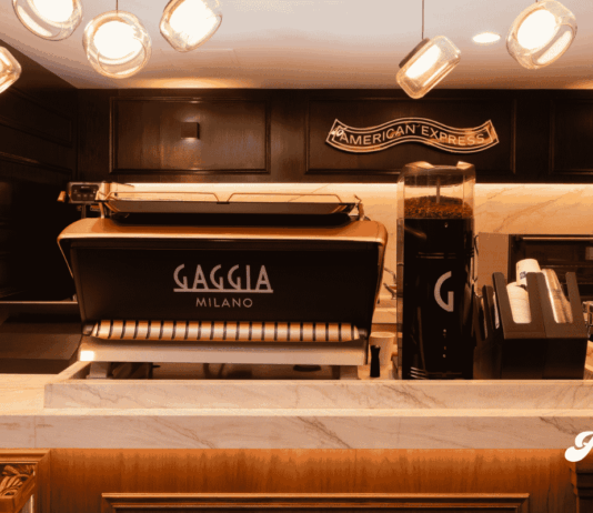 Blue Roast abre en el AICM con café de especialidad y alimentos premium para llevar blue roast