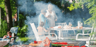 Cocinar en casa se convierte en el nuevo centro de las reuniones de verano verano