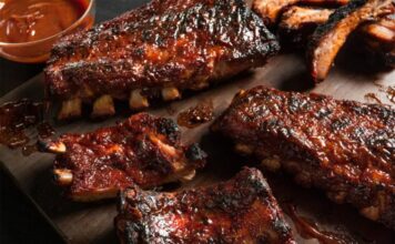 Receta de costillas de puerco en chile pasilla: un guisado casero lleno de sabor Receta de costillas de puerco en chile pasilla: un guisado casero lleno de sabor