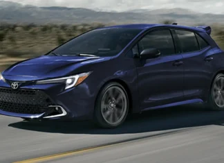 Toyota Corolla Hatchback 2027 estrena pantallas más grandes y tecnología de seguridad Toyota Corolla Hatchback 2027