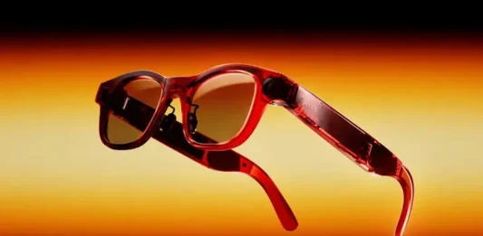 HTC vuelve al mercado de consumo con las VIVE Eagle, sus gafas inteligentes con ChatGPT y Gemini VIVE Eagle