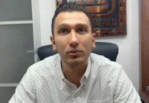Tesorero de Tulum es detenido en Cancún por presunta portación de armas; renuncia tras el caso Tesorero de Tulum