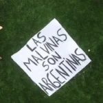 Reino Unido exige a FIFA investigar a Argentina por pancarta sobre las Malvinas argentina malvinas