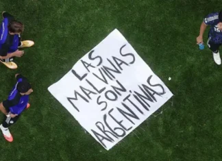 Reino Unido exige a FIFA investigar a Argentina por pancarta sobre las Malvinas argentina malvinas